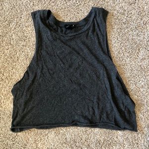 Grey cropped tank